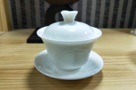 瓷器泡茶的优缺点