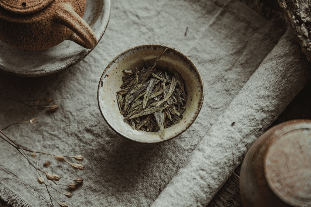 What kind of tea is Longjing tea?