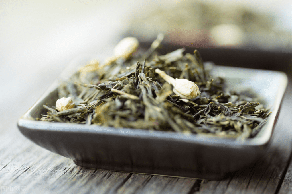 What type of tea does jasmine tea really belong to?