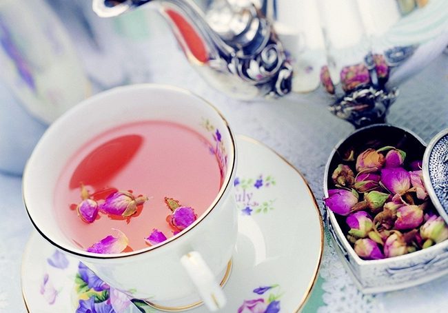 The perfect rose tea infusion, easily mastered!