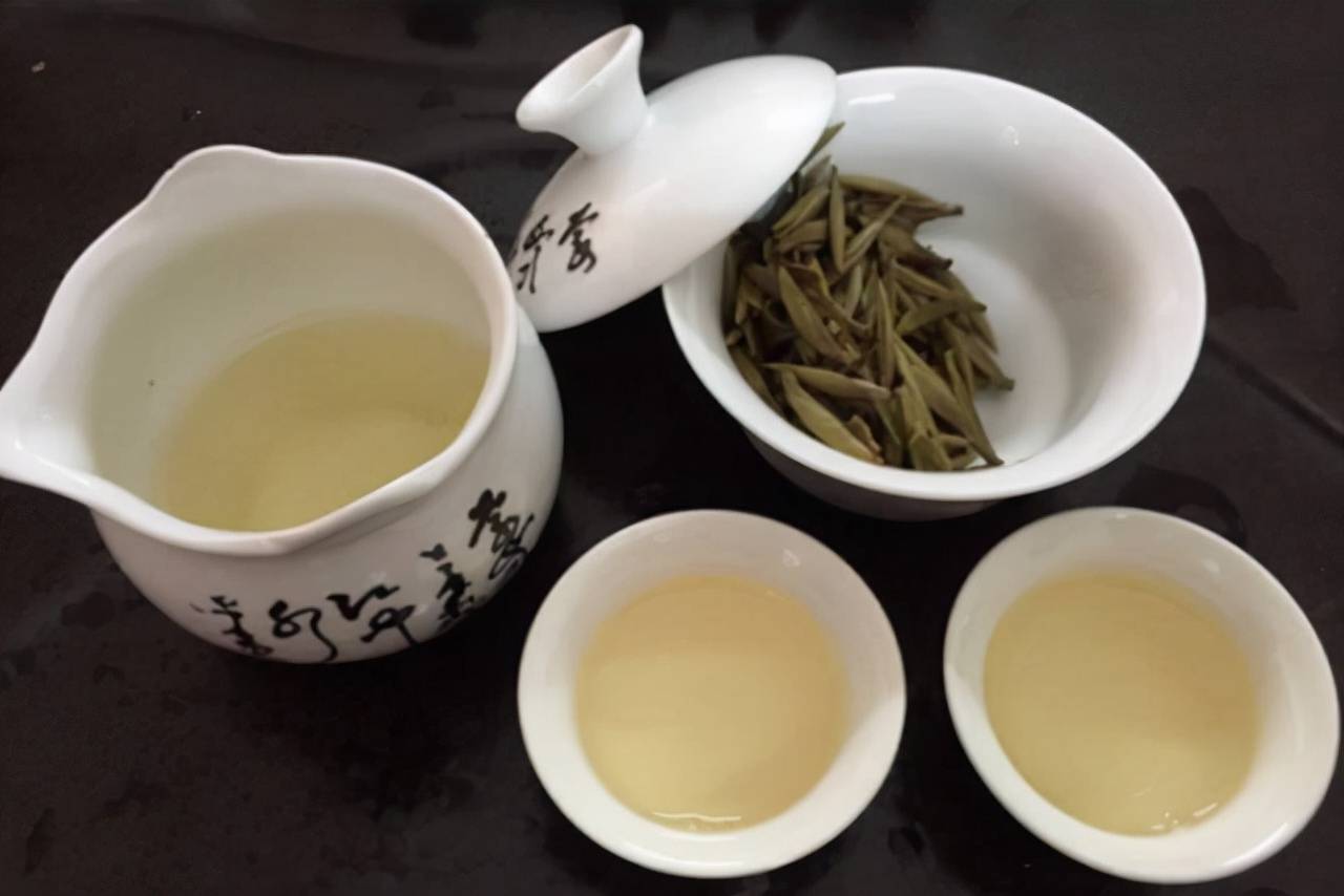 How to Make a Perfect Cup of White Peony Tea